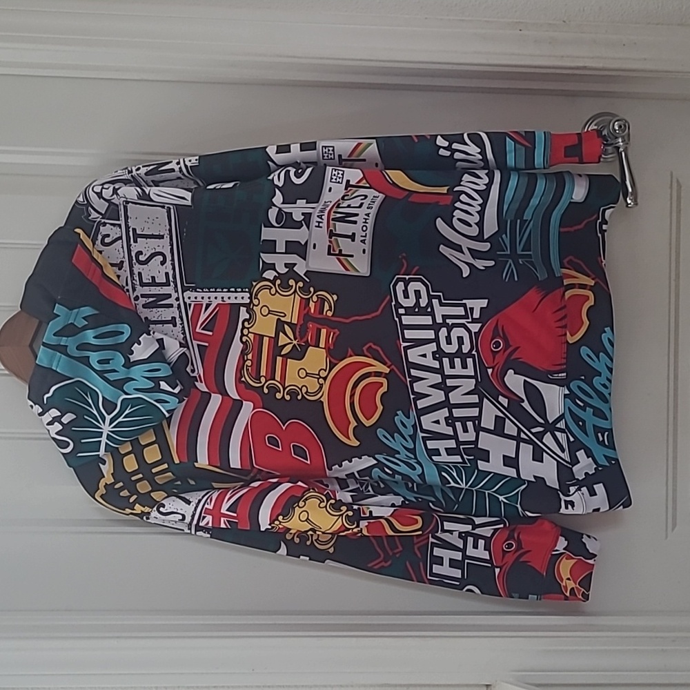 Hawaii's Finest Multicolor Graphic Men's Hoodie - Picture 4 of 6